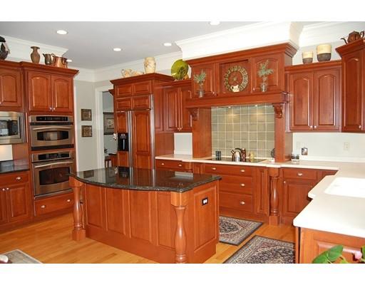 6 Noahs Way Sterling, MA 01564 - Photo 5 of 40