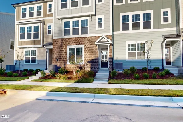 $525,000 | 5017 Jowett's Walk Drive, Unit 34, Cary, NC 27519