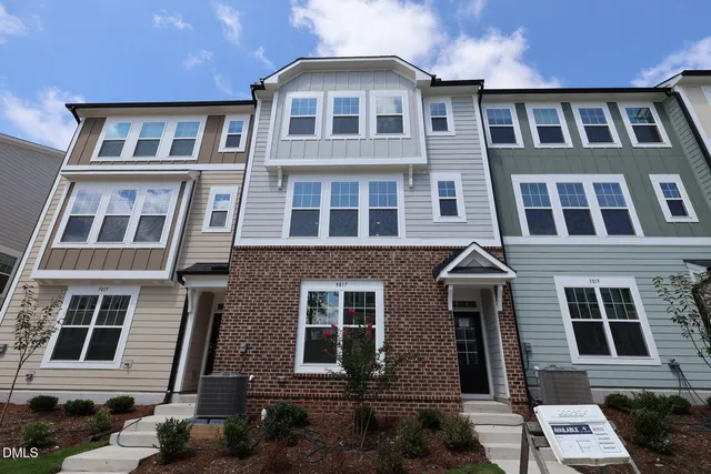 $525,000 | 5017 Jowett's Walk Drive, Unit 34, Cary, NC 27519