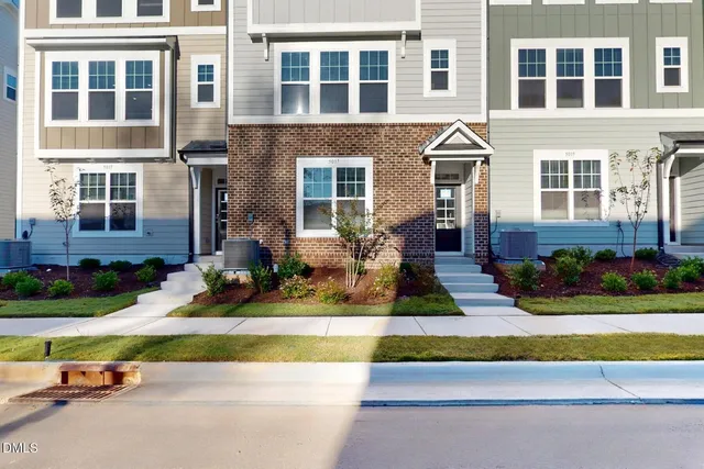 $525,000 | 5017 Jowett's Walk Drive, Unit 34, Cary, NC 27519