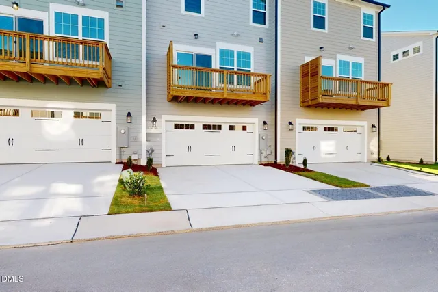 $525,000 | 5017 Jowett's Walk Drive, Unit 34, Cary, NC 27519