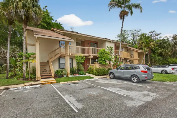 $2,850 | 13085 Belhaven Court, Unit 4, Wellington, FL 33414