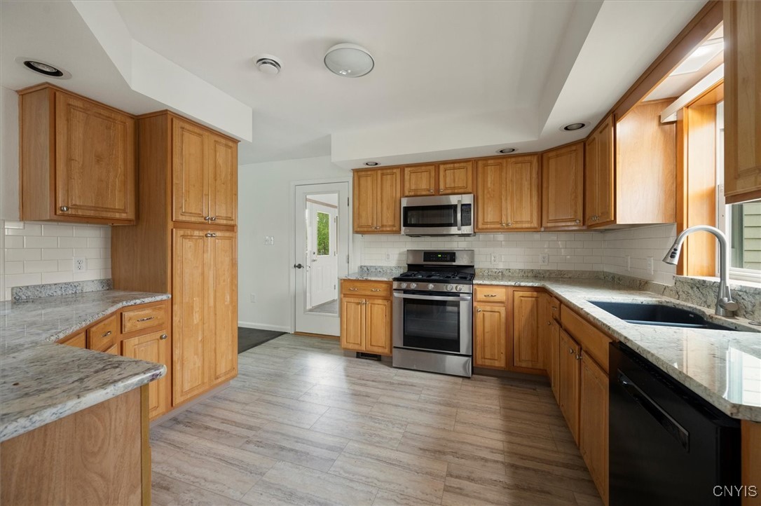 120 Getmac Avenue Lenox, NY 13032 - Photo 17 of 48