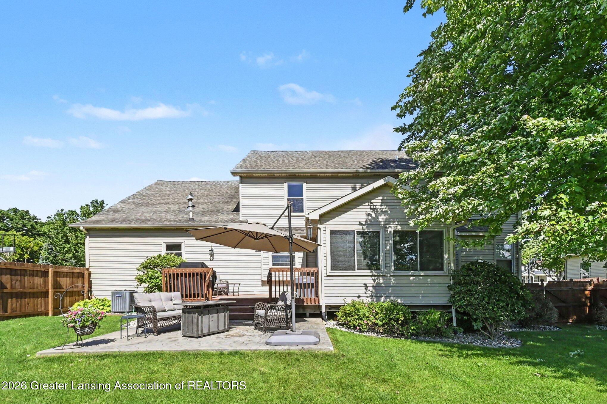 1113 Hawks Ridge Grand Ledge, MI 48837 - Photo 41 of 45 041_file_3928