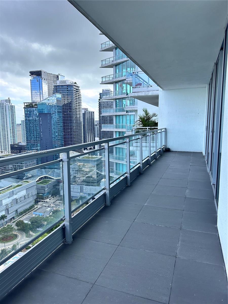 92 Southwest 3rd Street, Unit 4111 Miami, FL 33130 - Photo 36 of 50