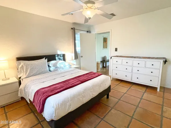 $1,895 | 2107 East Monte Vista Road, Phoenix, AZ 85006