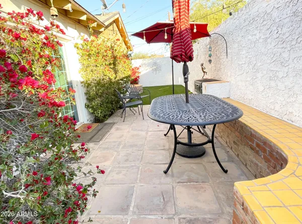 $1,895 | 2107 East Monte Vista Road, Phoenix, AZ 85006