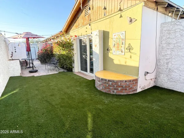 $1,895 | 2107 East Monte Vista Road, Phoenix, AZ 85006