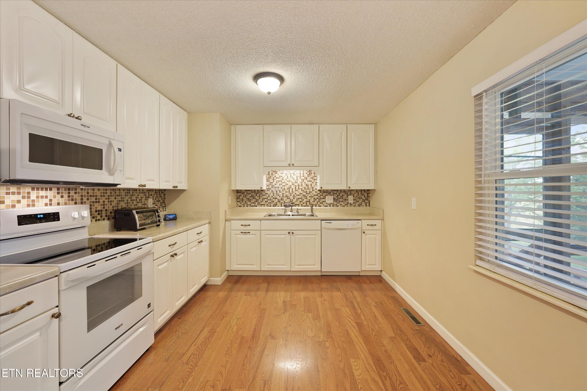 3005 Ridgeview Drive Maryville, TN 37801 - Photo 12 of 41