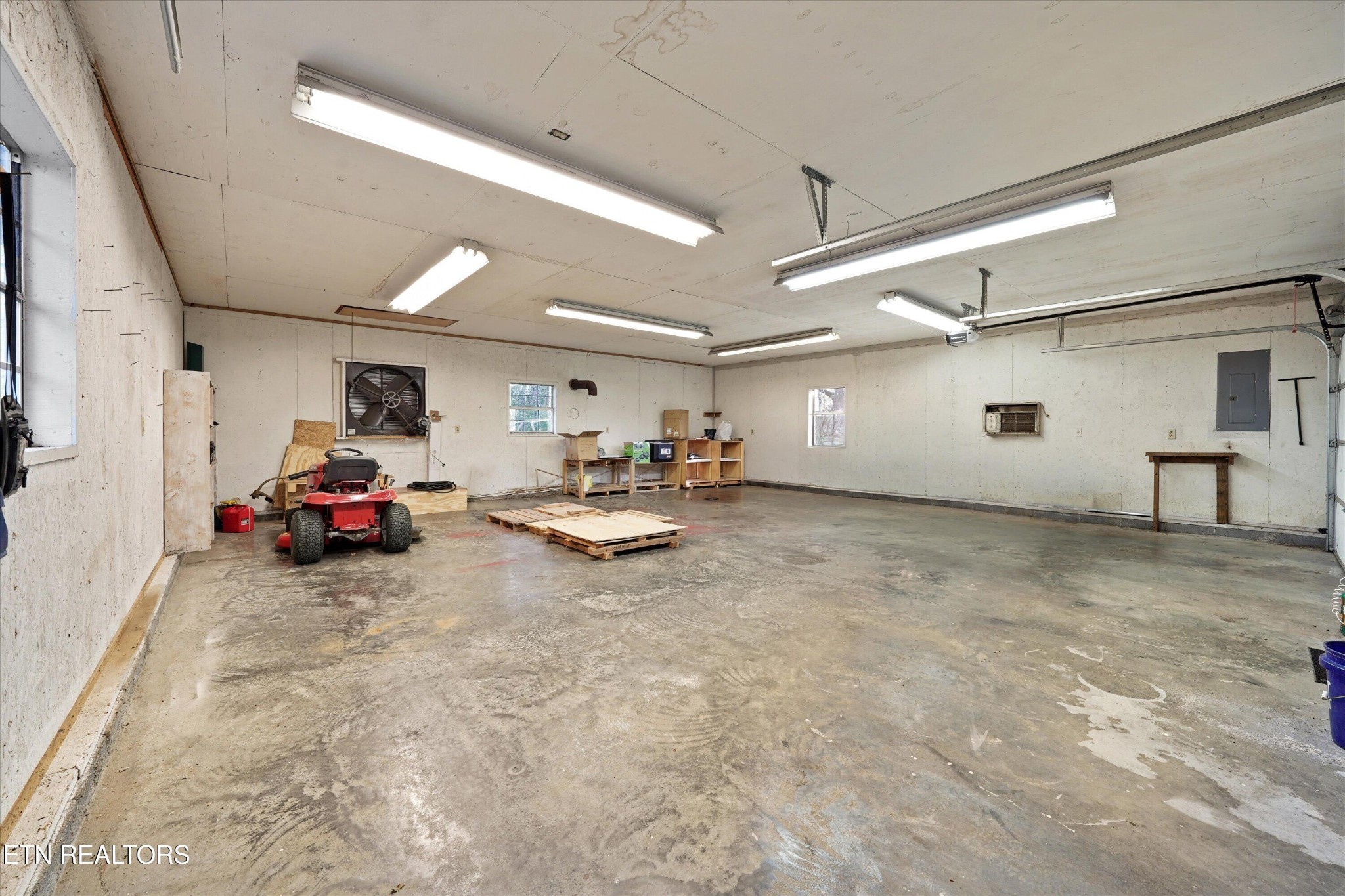 3005 Ridgeview Drive Maryville, TN 37801 - Photo 27 of 41