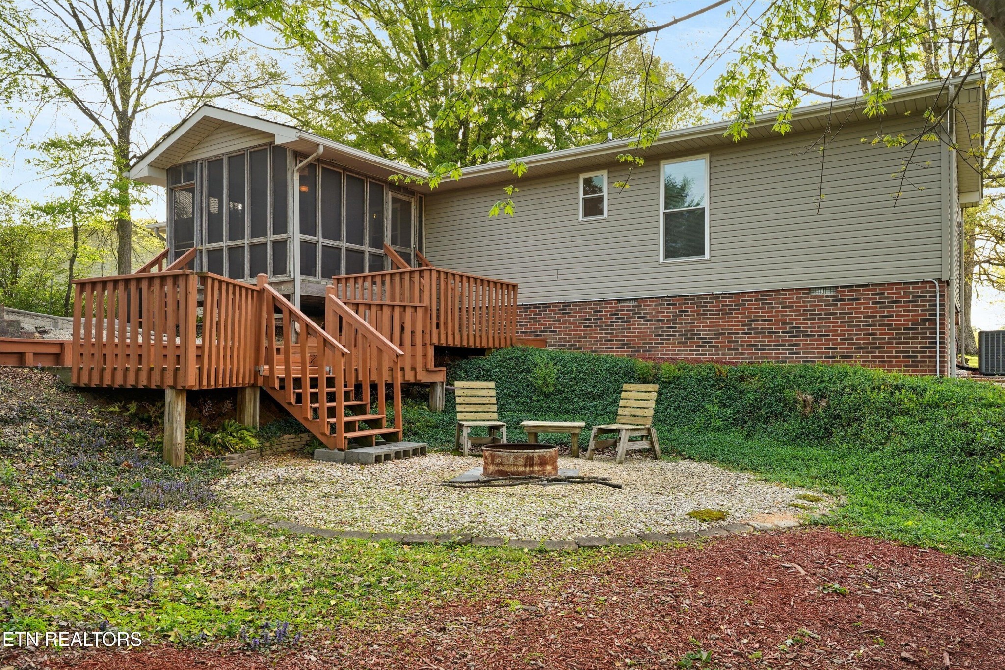 3005 Ridgeview Drive Maryville, TN 37801 - Photo 3 of 41