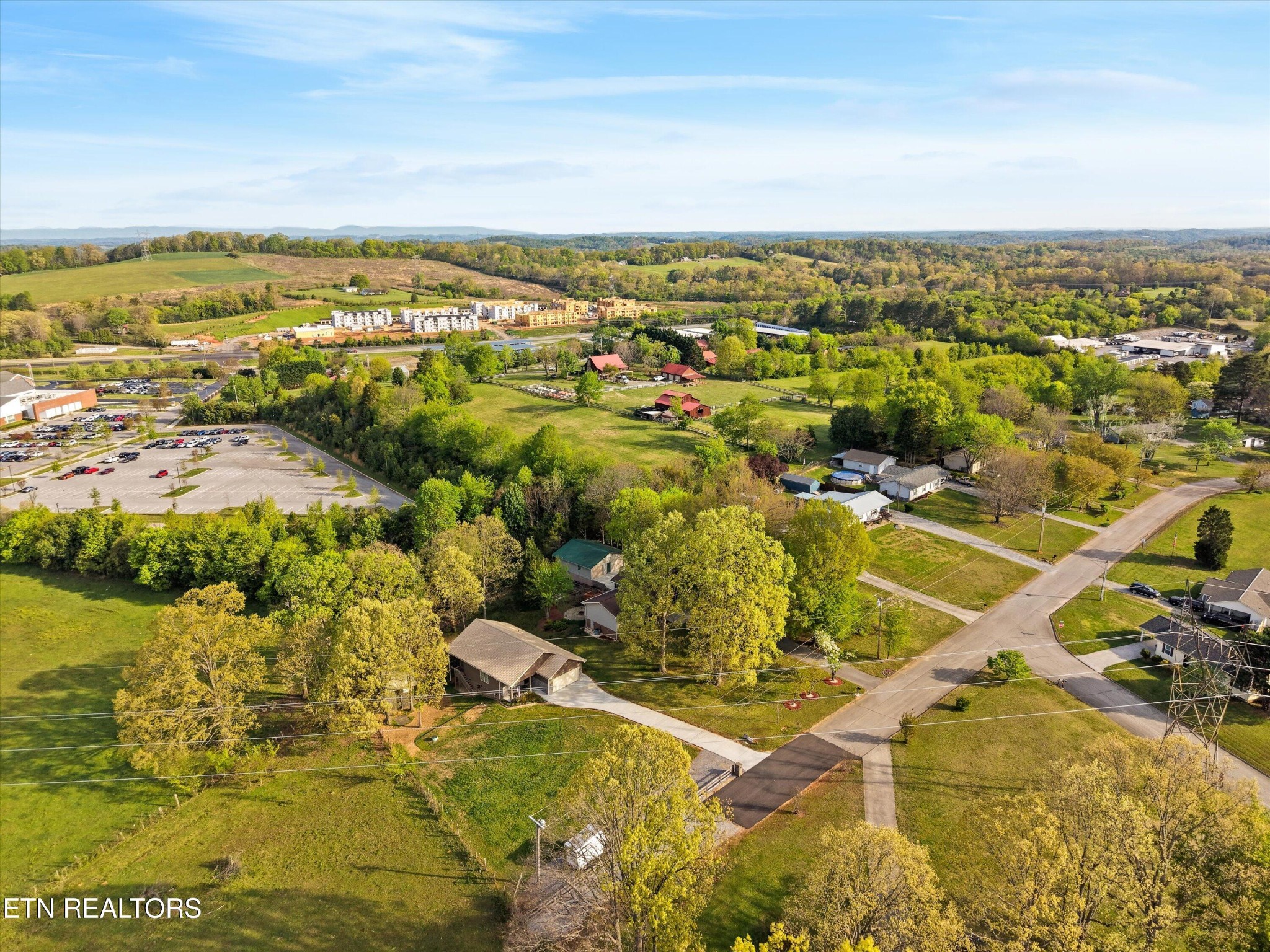 3005 Ridgeview Drive Maryville, TN 37801 - Photo 39 of 41