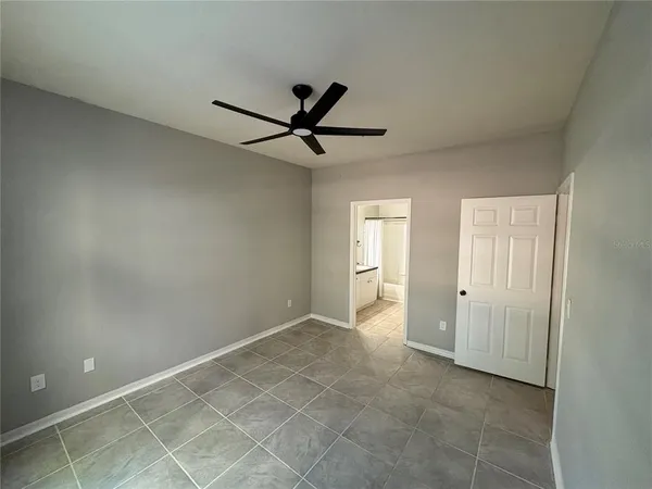 $1,650 | 6408 Raleigh Street, Unit 2402, Orlando, FL 32835