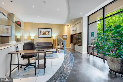 $385,000 | 3601 Wisconsin Avenue Northwest, Unit 111, Washington, DC 20016