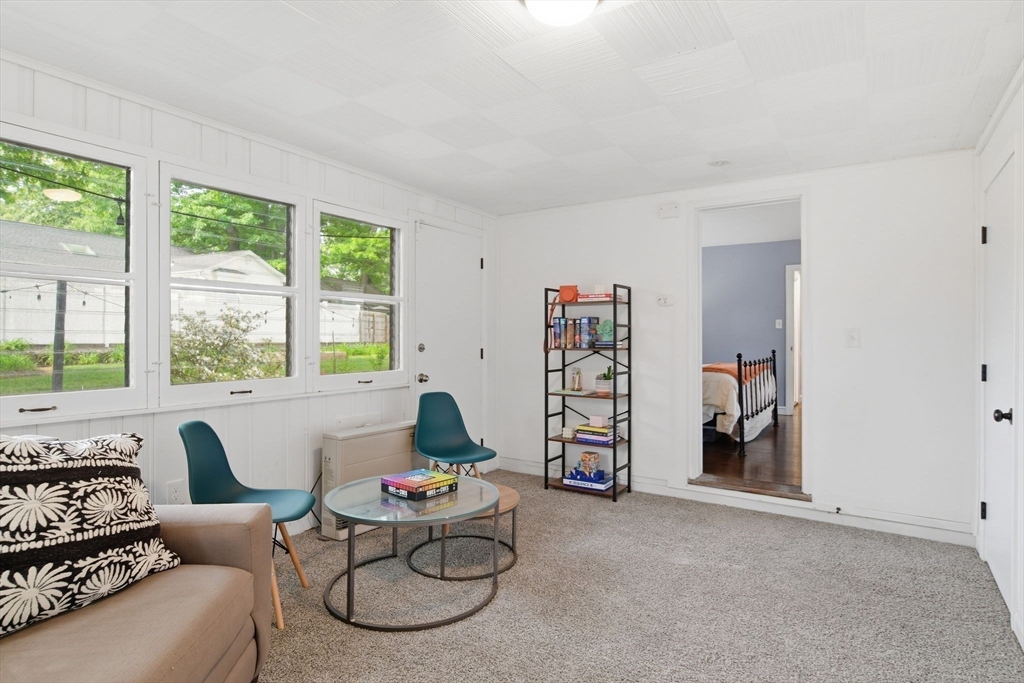 620 Roosevelt Avenue Springfield, MA 01118 - Photo 22 of 42