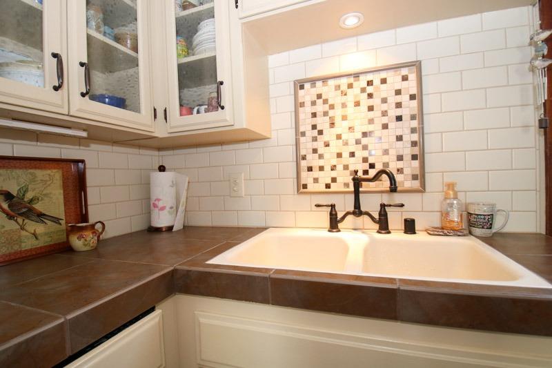 857 E Street Reedley, CA 93654 - Photo 32 of 77