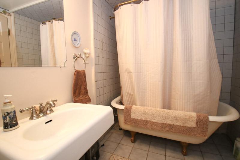 857 E Street Reedley, CA 93654 - Photo 39 of 77