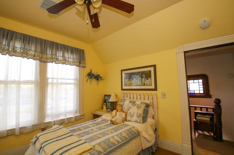 857 E Street Reedley, CA 93654 - Photo 53 of 77