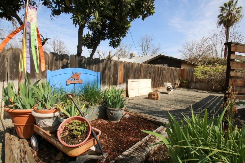 857 E Street Reedley, CA 93654 - Photo 71 of 77