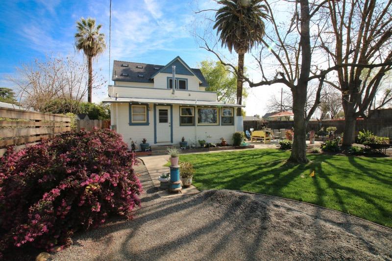 857 E Street Reedley, CA 93654 - Photo 73 of 77