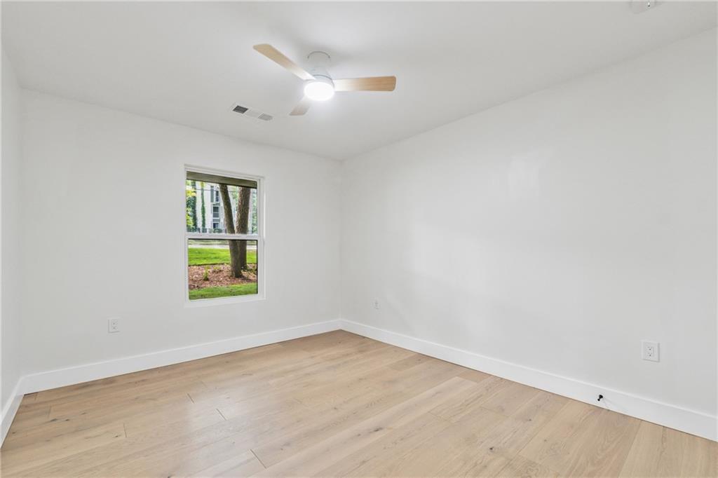1542 Lavista Road Northeast Atlanta, GA 30329 - Photo 16 of 45