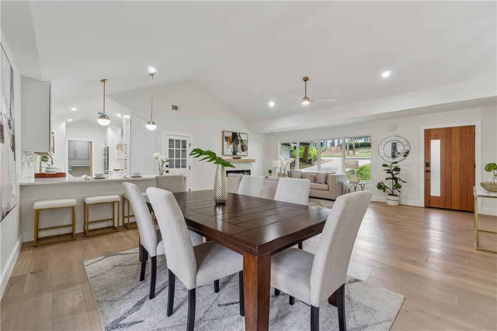 1542 Lavista Road Northeast Atlanta, GA 30329 - Photo 5 of 45