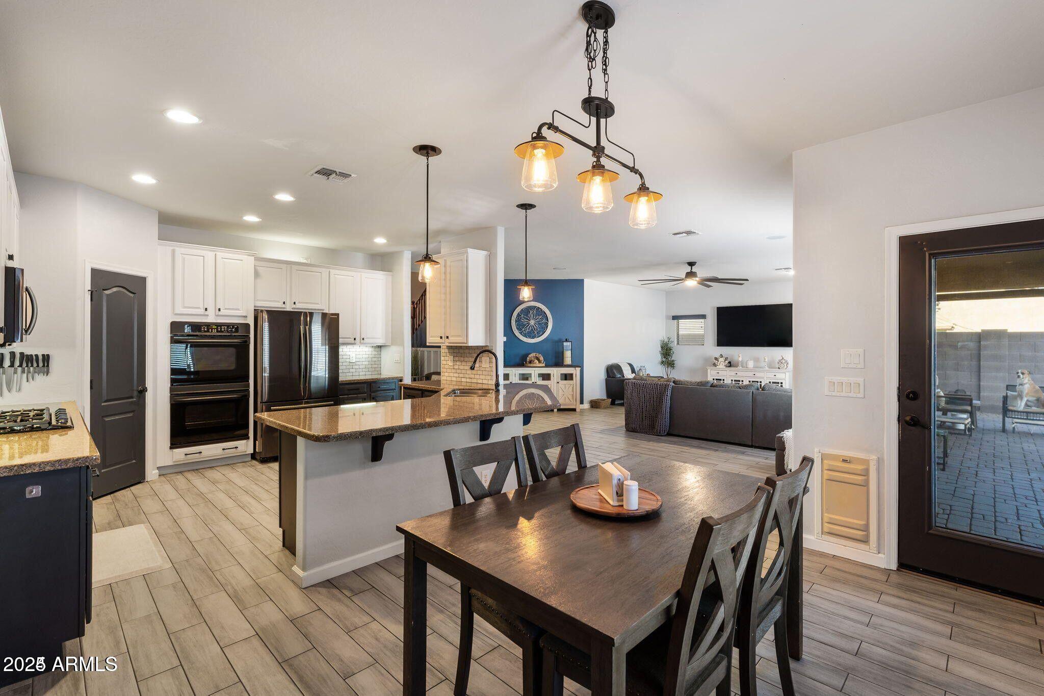 16532 West Rowel Road Surprise, AZ 85387 - Photo 23 of 82 Interior 26