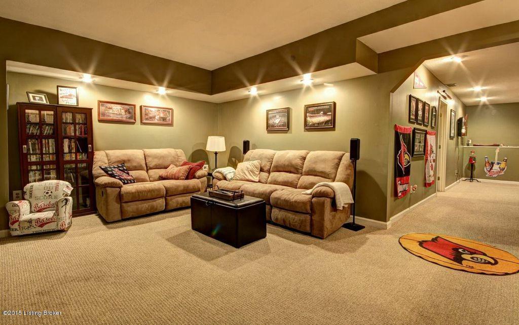 10413 Long Home Road Louisville, KY 40291 - Photo 19 of 29 image