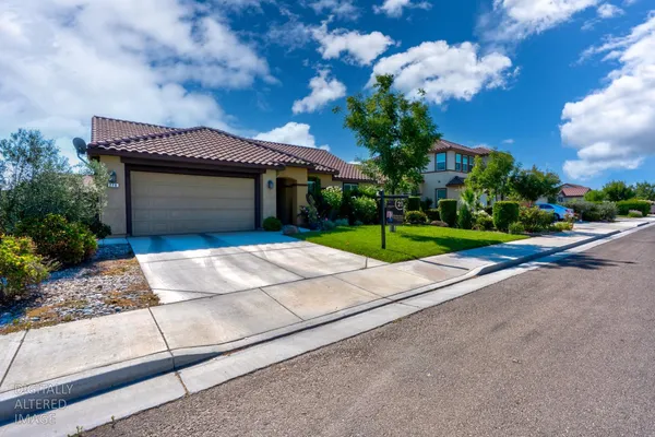 $470,000 | 274 North Street, Los Banos, CA 93635