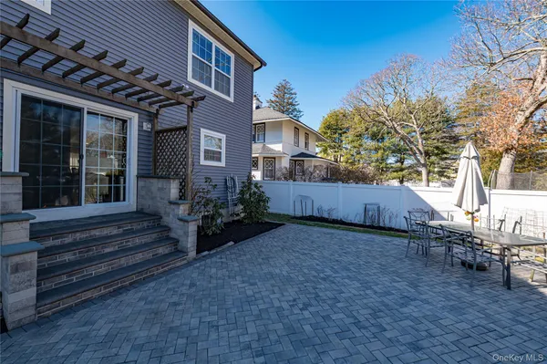 $1,199,000 | 456 Pine Acres Boulevard, Brightwaters, NY 11718