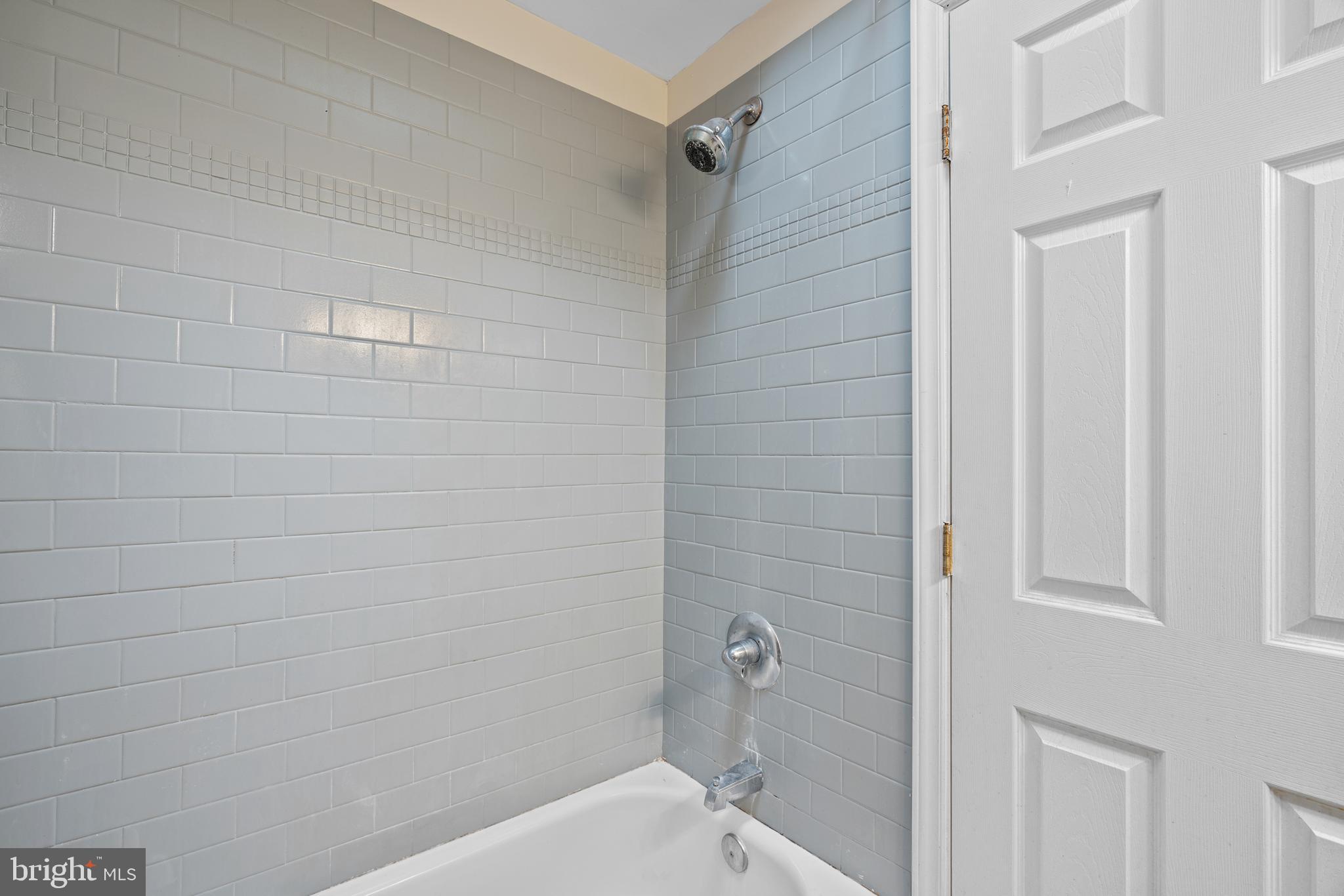 1813 Ashurst Road Philadelphia, PA 19151 - Photo 13 of 25 Gallery Image 13