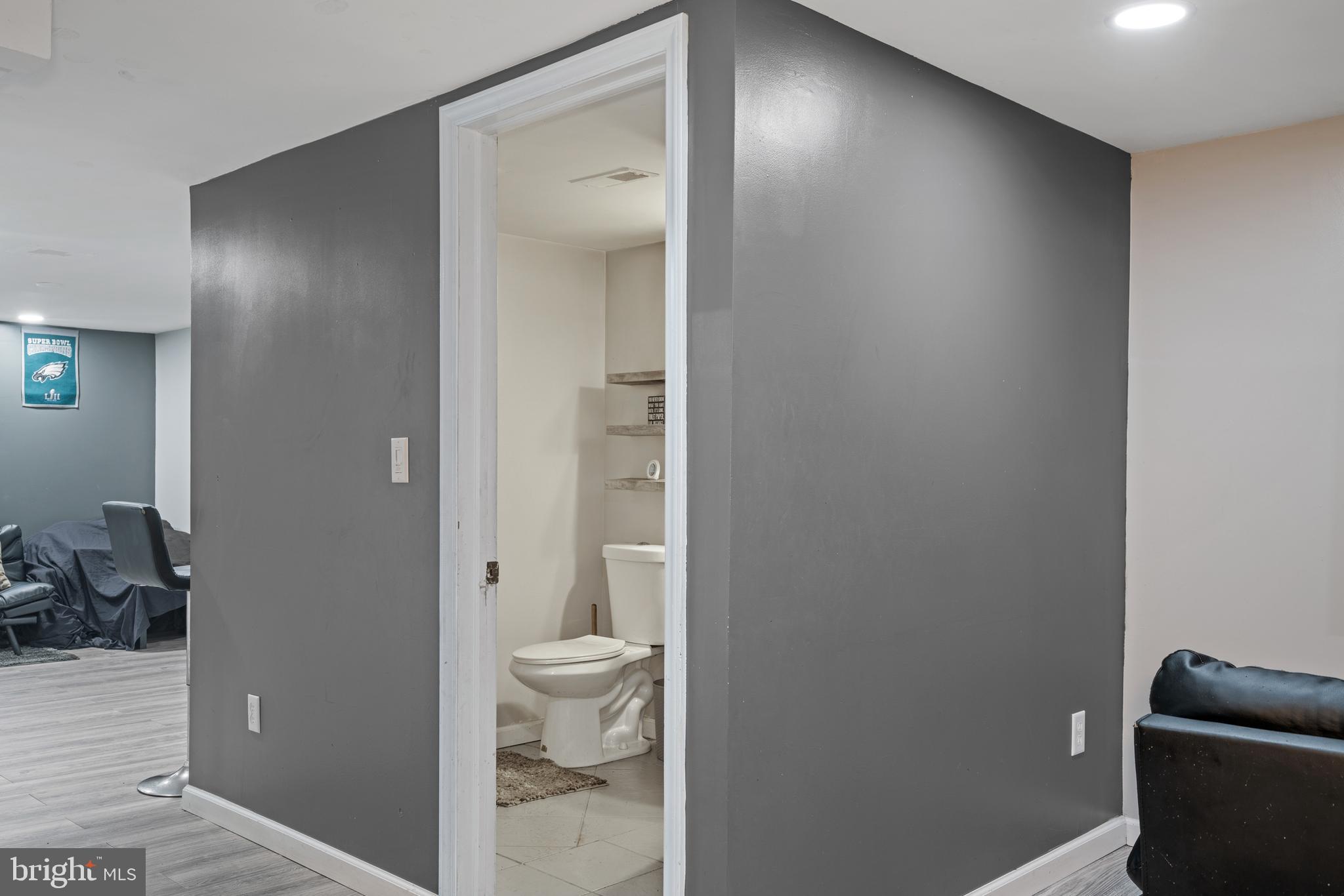 1813 Ashurst Road Philadelphia, PA 19151 - Photo 24 of 25 Gallery Image 24