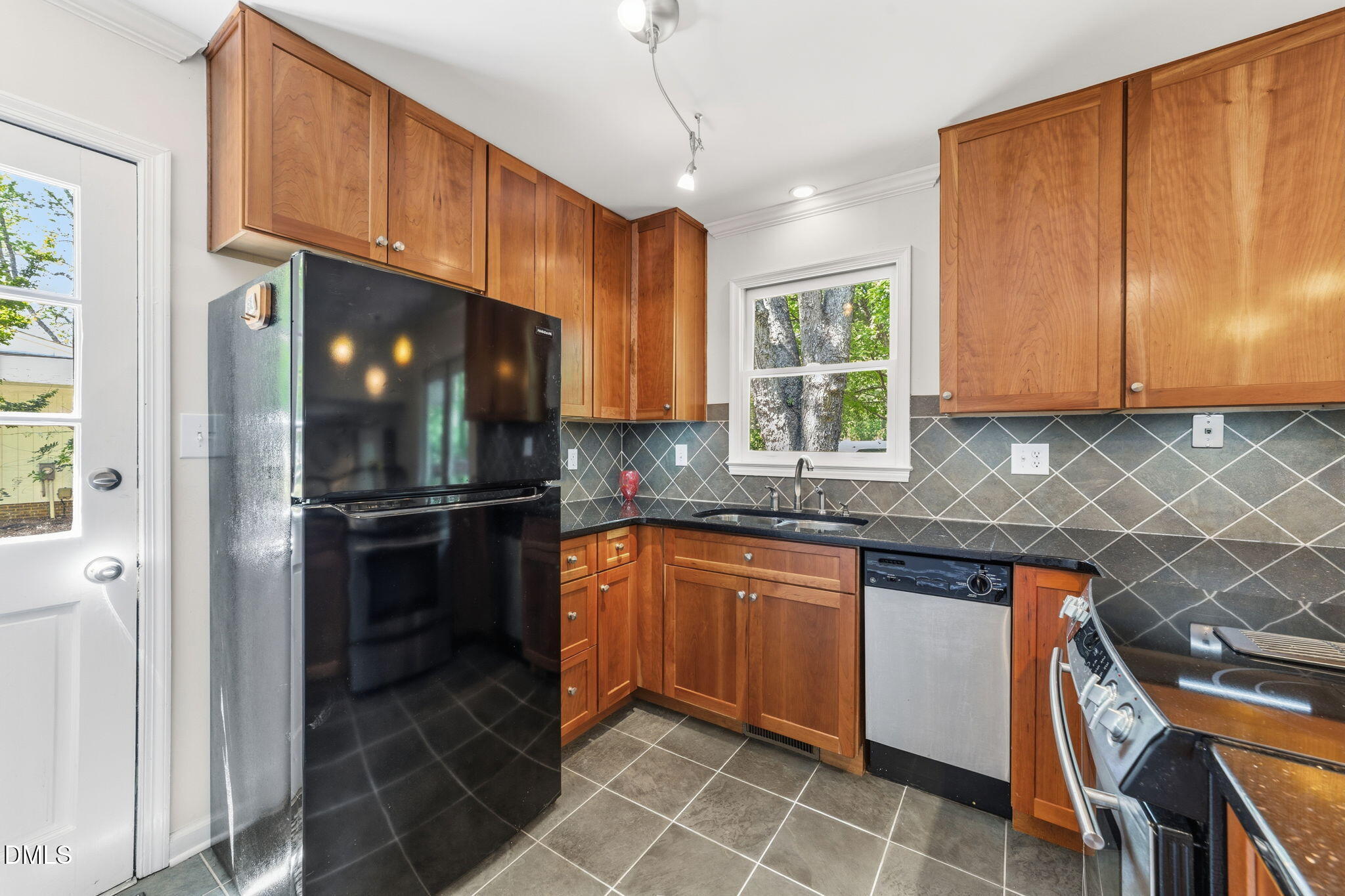 1220 Old Apex Road Cary, NC 27513 - Photo 14 of 32 kitchen