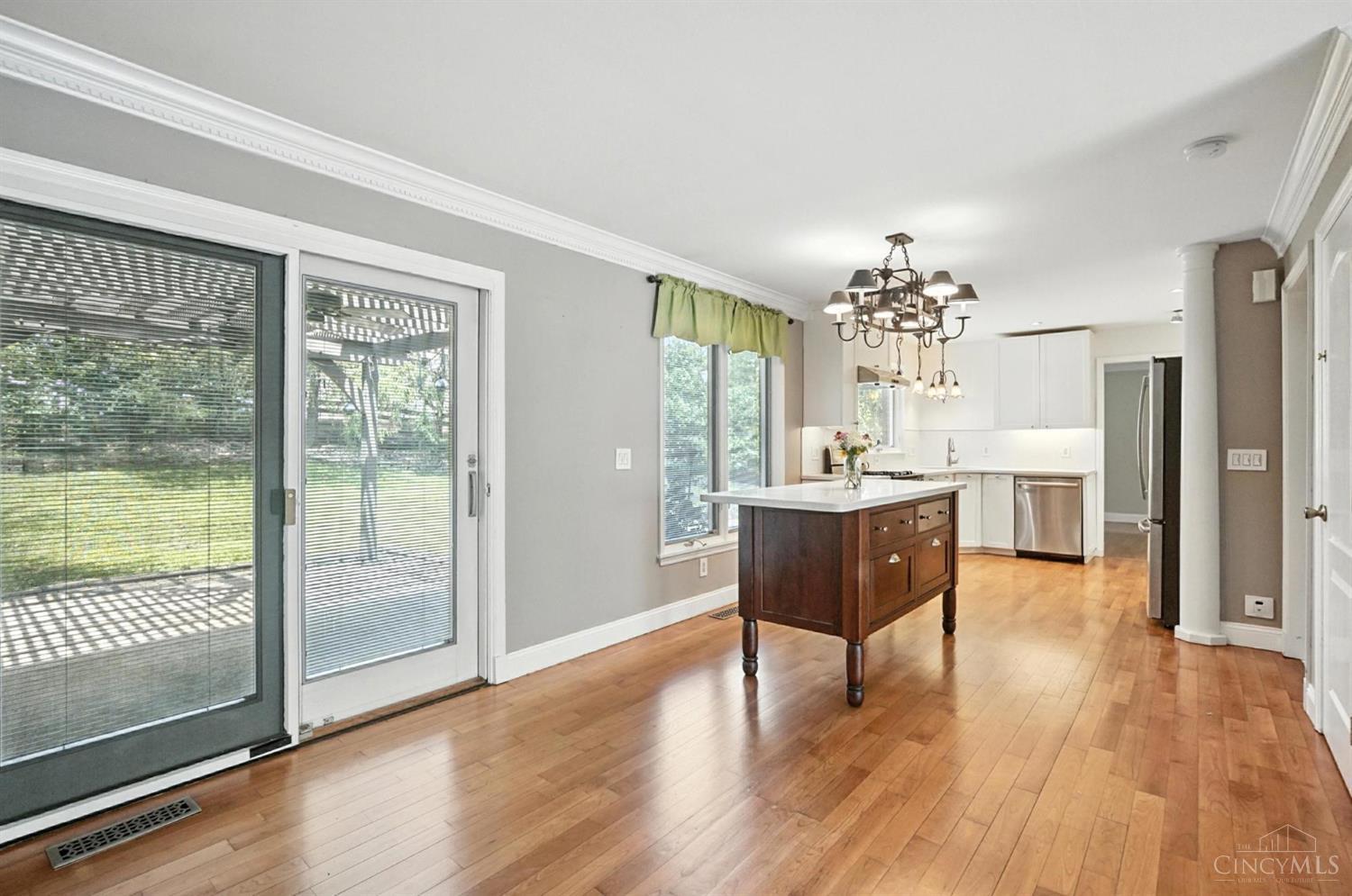 5944 Werk Road Cincinnati, OH 45248 - Photo 19 of 72