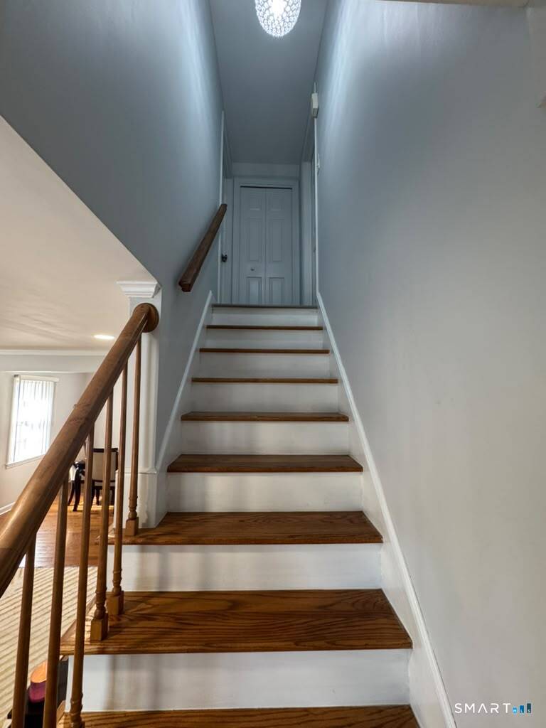 681 Jennings Road Fairfield, CT 06824 - Photo 15 of 36 Gallery Image 15