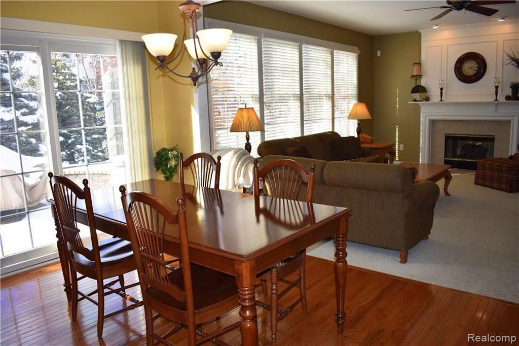 1668 Blushing Court Rochester, MI 48307 - Photo 12 of 34