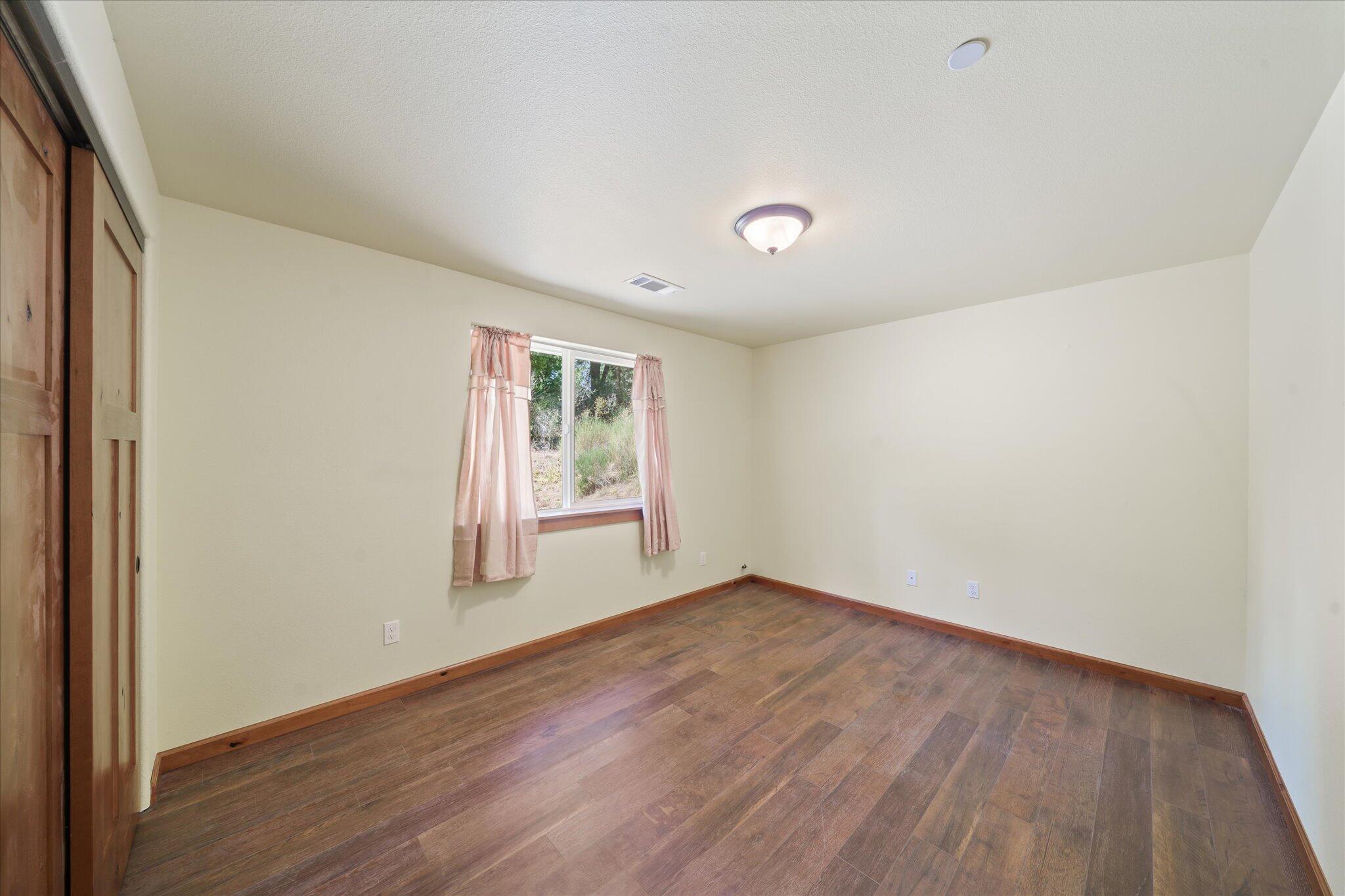 32943 Rock Creek Road Manton, CA 96059 - Photo 18 of 44 18-BiggerFlow Real Estate Media-18