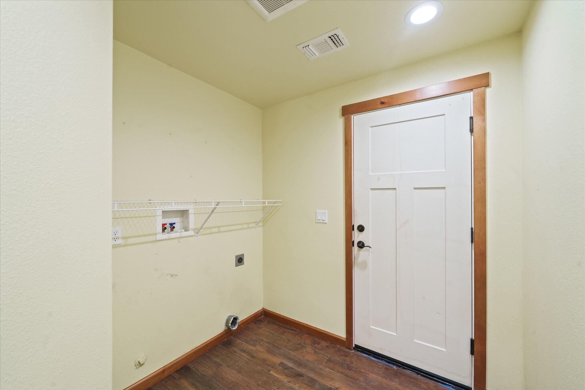 32943 Rock Creek Road Manton, CA 96059 - Photo 23 of 44 23-BiggerFlow Real Estate Media-23