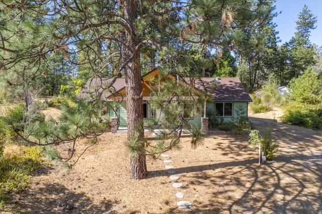 $345,000 | 32943 Rock Creek Road, Manton, CA 96059