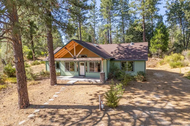 $345,000 | 32943 Rock Creek Road, Manton, CA 96059