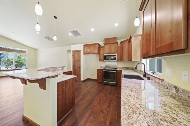 $345,000 | 32943 Rock Creek Road, Manton, CA 96059