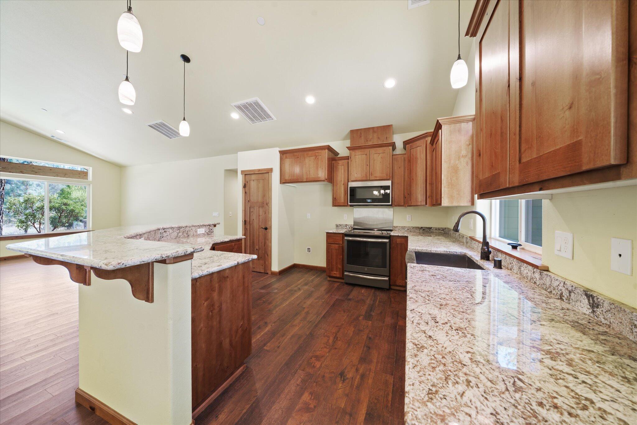 32943 Rock Creek Road Manton, CA 96059 - Photo 9 of 44 09-BiggerFlow Real Estate Media-9