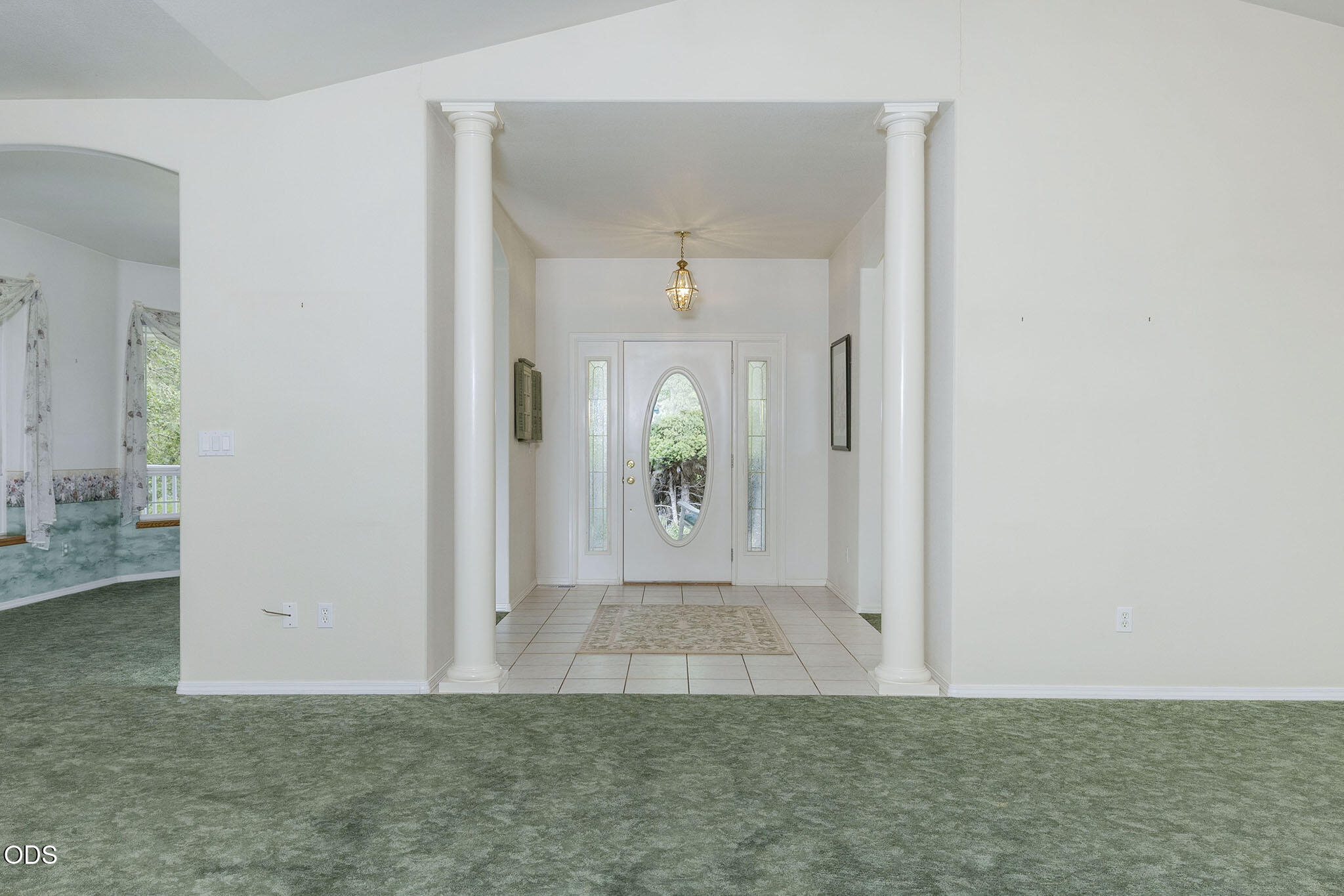279 Ridgefield Road Grants Pass, OR 97527 - Photo 13 of 62