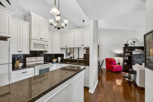 $2,500 | 6485 Chasewood Drive, Unit G, Jupiter, FL 33458