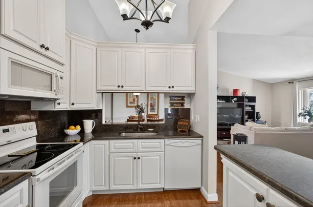 $2,500 | 6485 Chasewood Drive, Unit G, Jupiter, FL 33458