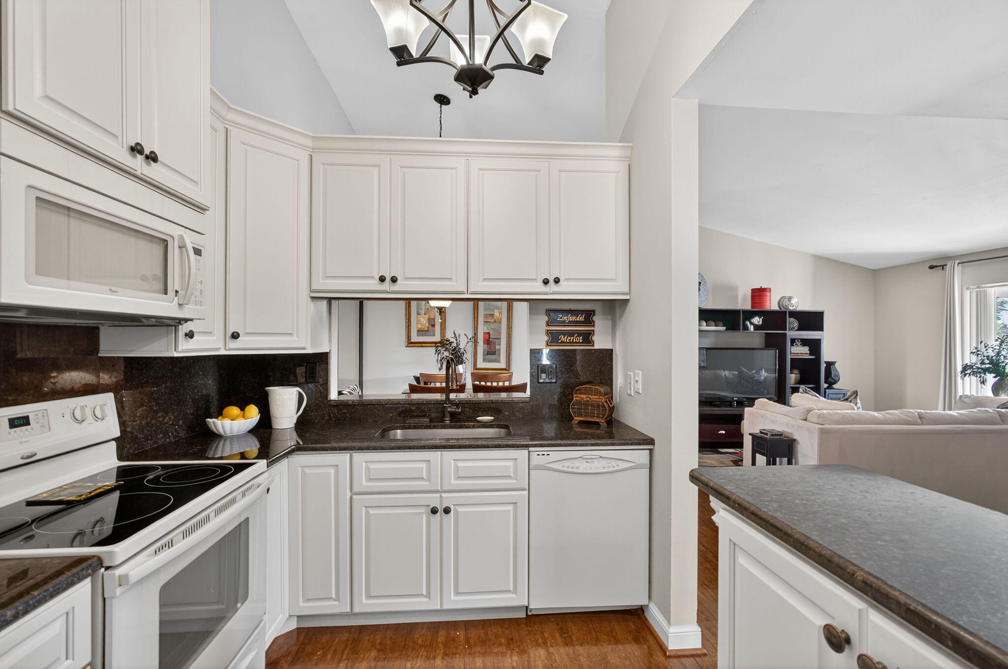 6485 Chasewood Drive, Unit G Jupiter, FL 33458 - Photo 16 of 38 Kitchen