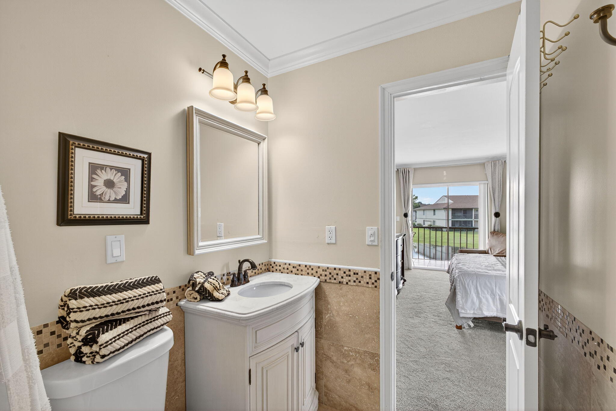 6485 Chasewood Drive, Unit G Jupiter, FL 33458 - Photo 23 of 38 Primary Bath