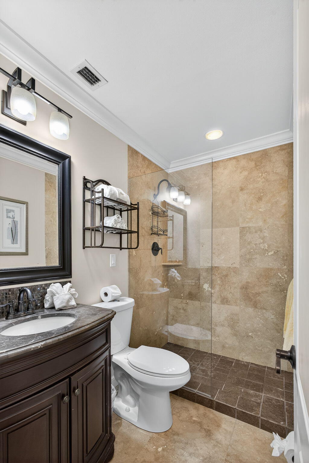 6485 Chasewood Drive, Unit G Jupiter, FL 33458 - Photo 27 of 38 2nd Bath