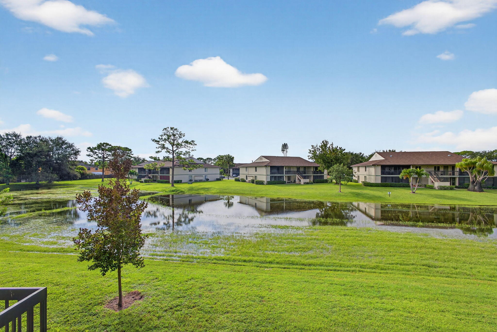 6485 Chasewood Drive, Unit G Jupiter, FL 33458 - Photo 4 of 38 View