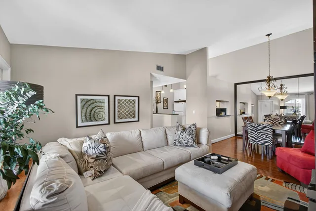 $2,500 | 6485 Chasewood Drive, Unit G, Jupiter, FL 33458